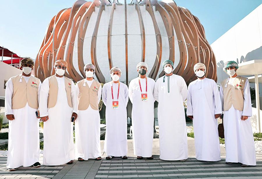 طلبة الجامعة في إكسبو دبي 2020