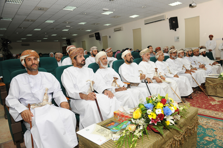 برعاية الجامعة.. وزير الخدمة المدنيَّة يفتتح الملتقى الأدبيَّ السَّابعَ عشر للشَّباب