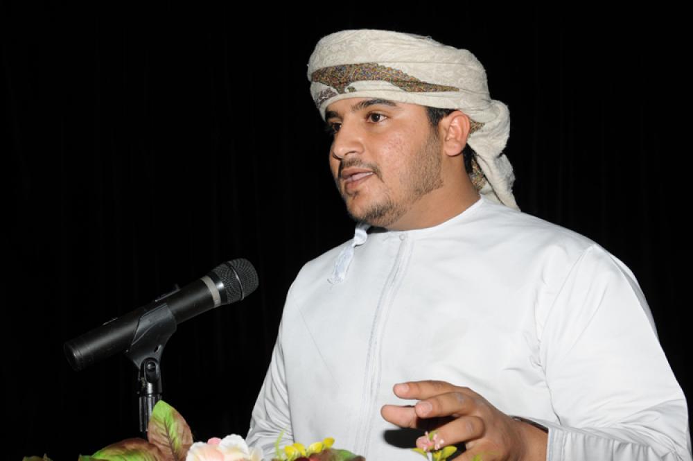 سفراءُ التِّعدادِ يقدِّمـونَ أمسيةً تعريفيَّةً بتِعـداد 2010م في السَّلطنة