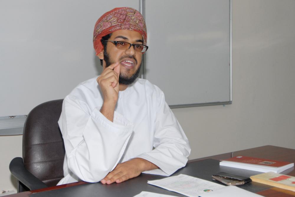 قسم اللُّغة العربيَّة بالجامعة يدشِّن برنامج \"نحن مثقَّفون.. لأنَّنا نقرأ\" بالإجابة عن تساؤل \"كيف تجعل القراءة عادتك الصَّديقة؟\"